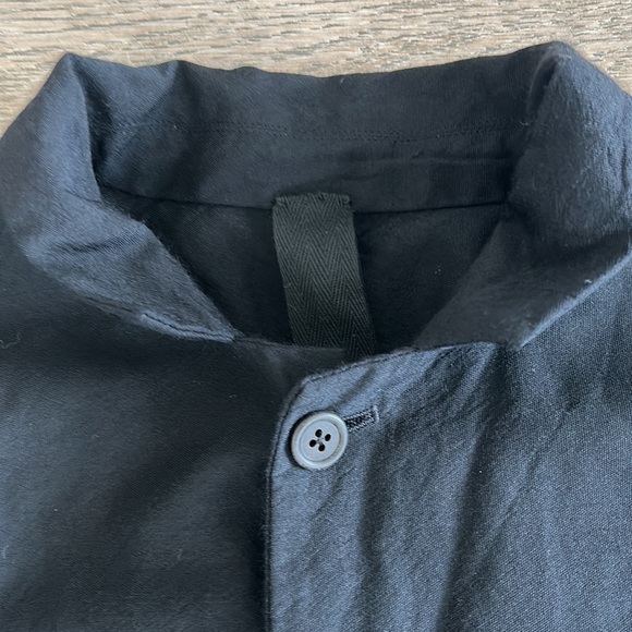 Forme D'Expression Lightweight Black Blazer - Picture 4 of 9